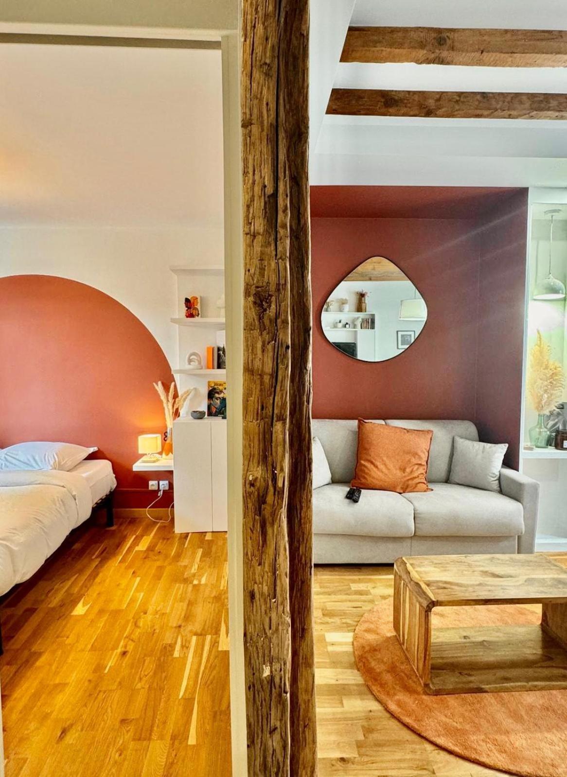 Charmant Appartement Au Coeur De Montmartre! パリ エクステリア 写真